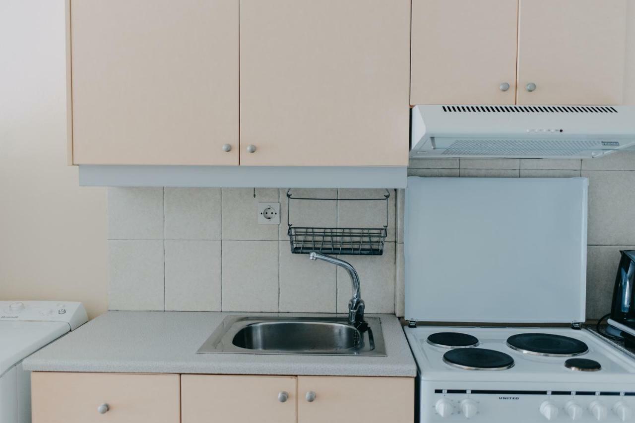 House, Nirvana, Apartment